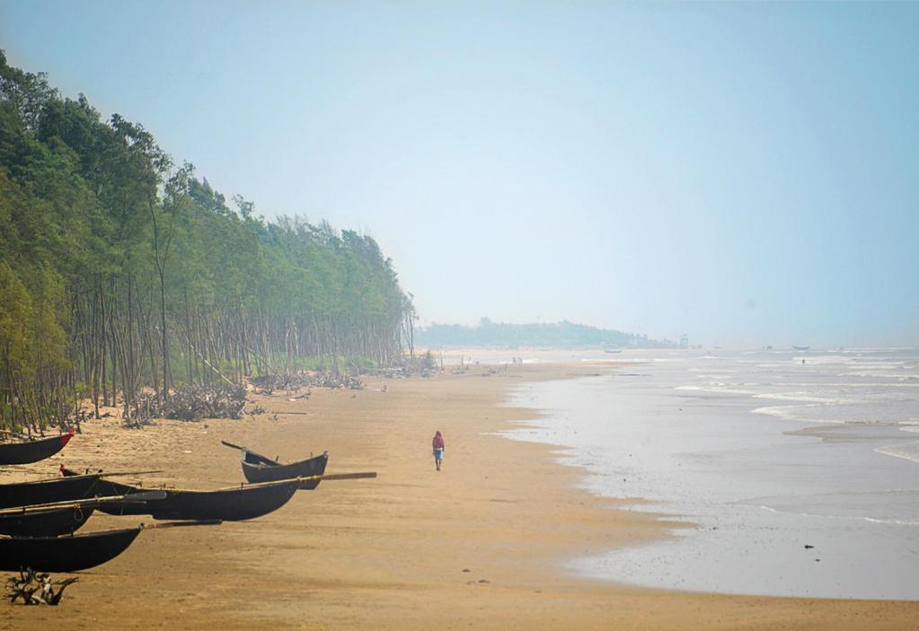 Sea Queen Uttara Resort Tajpur Экстерьер фото